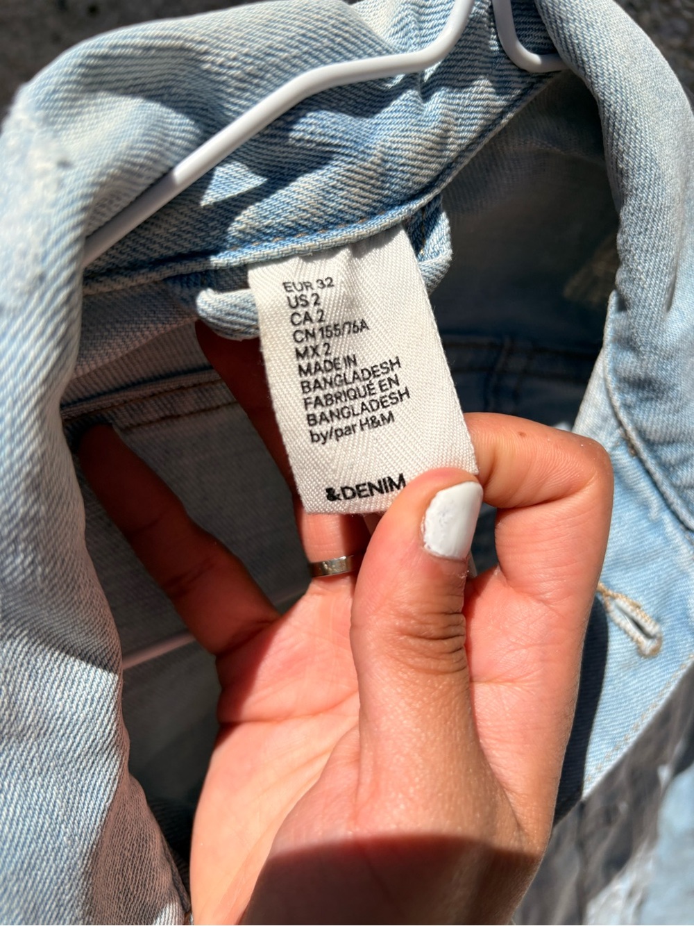 H&M Light Blue Denim Jean Jacket - Picture 3 of 3